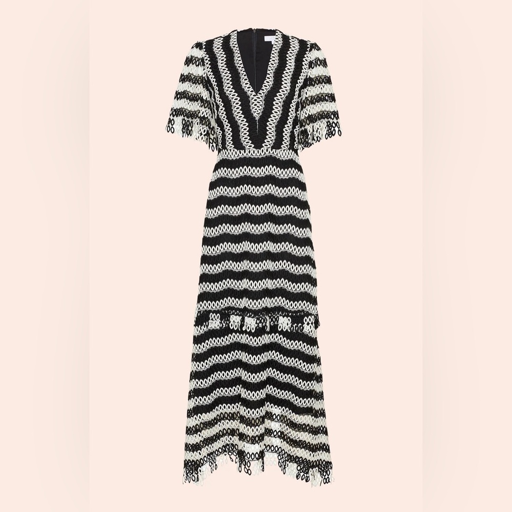 Chic Black and White Maxi Dress